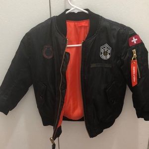 NWOT Swiss cross reversible flight jacket 3T